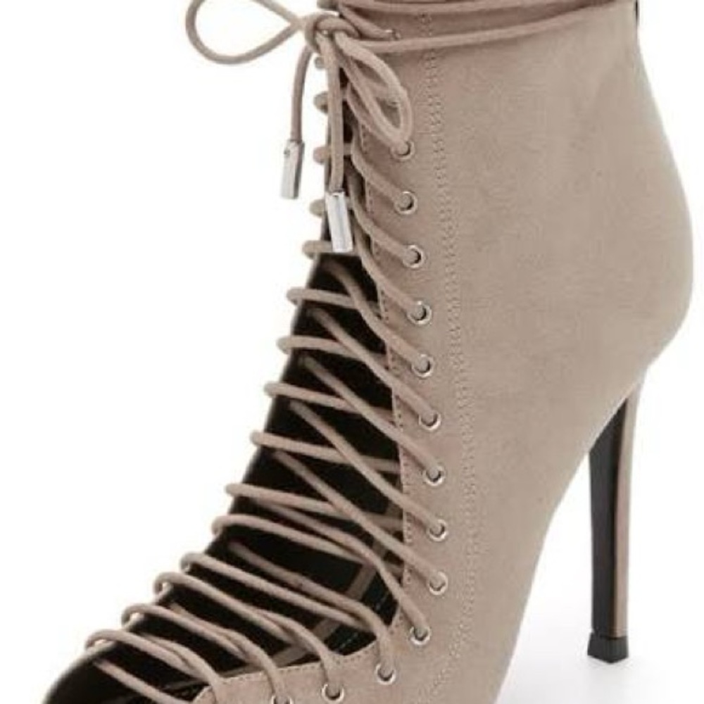 Kendall & Kylie Taupe Lace-Up Boots